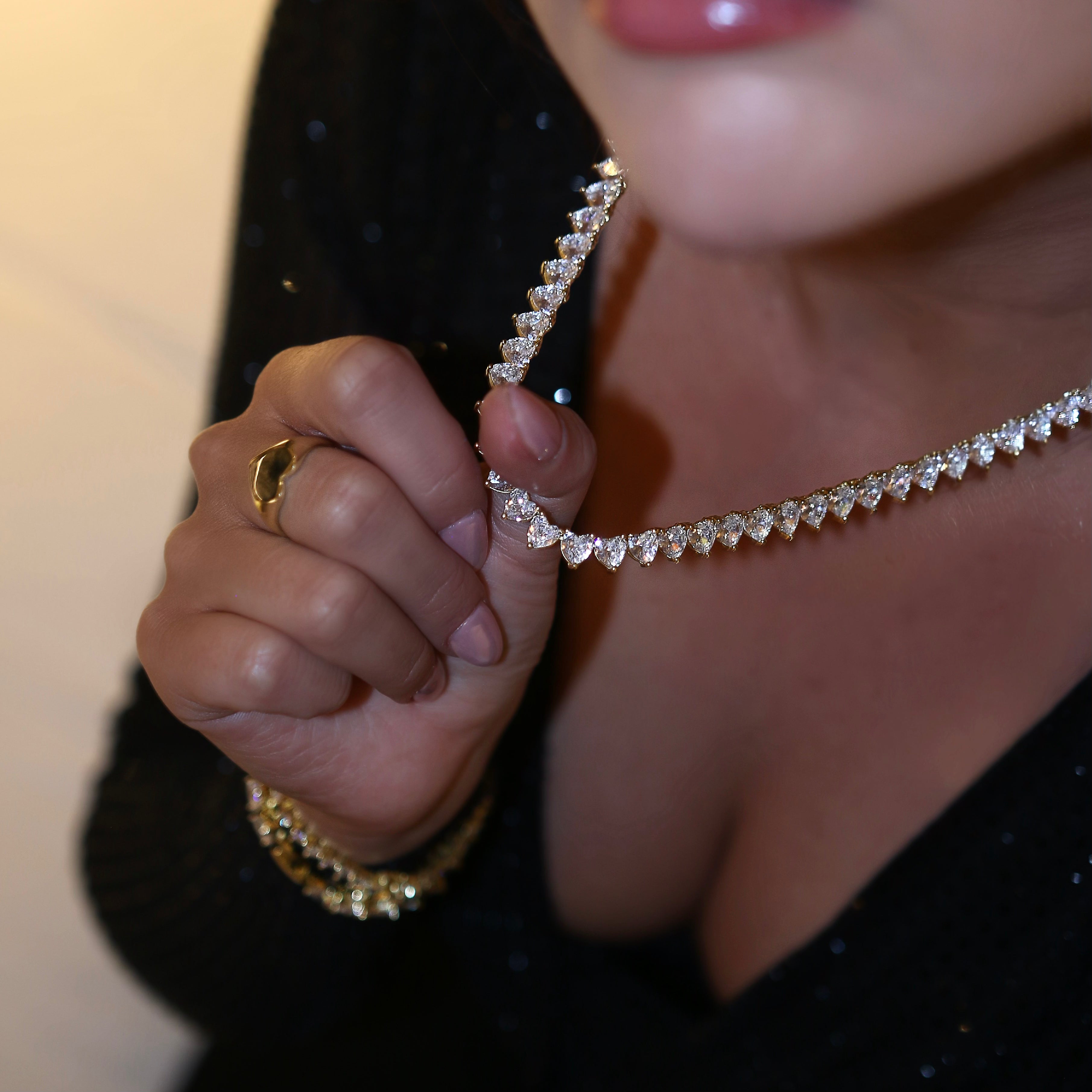 APHRODITE NECKLACE - GOLD