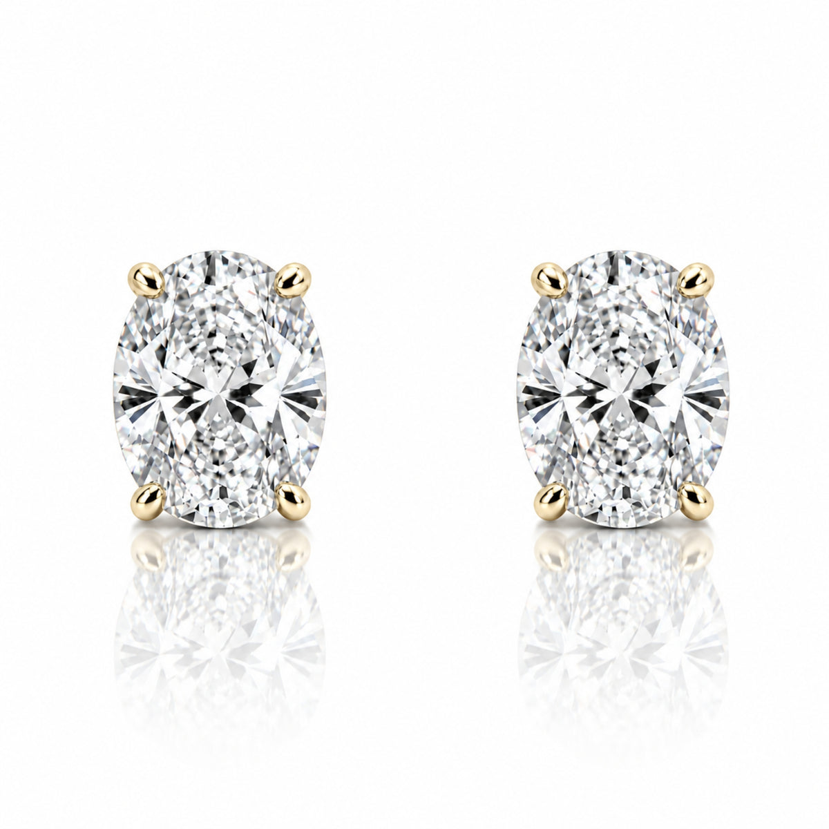 SARA STUDS - GOLD