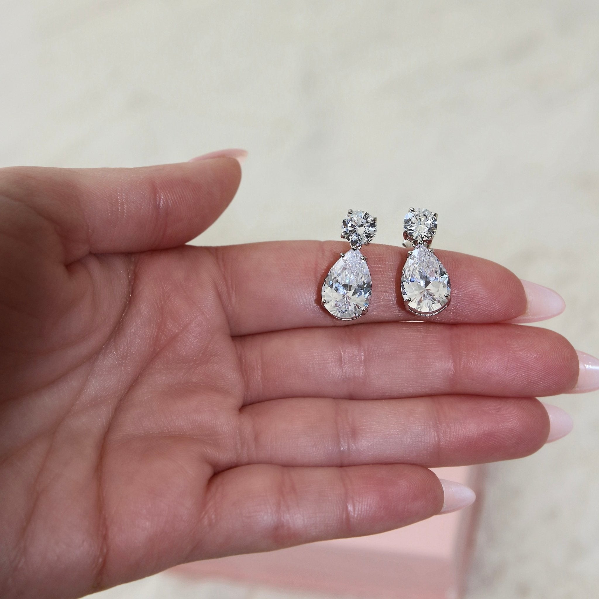 KATE EARRINGS - SILVER - BLINGZ