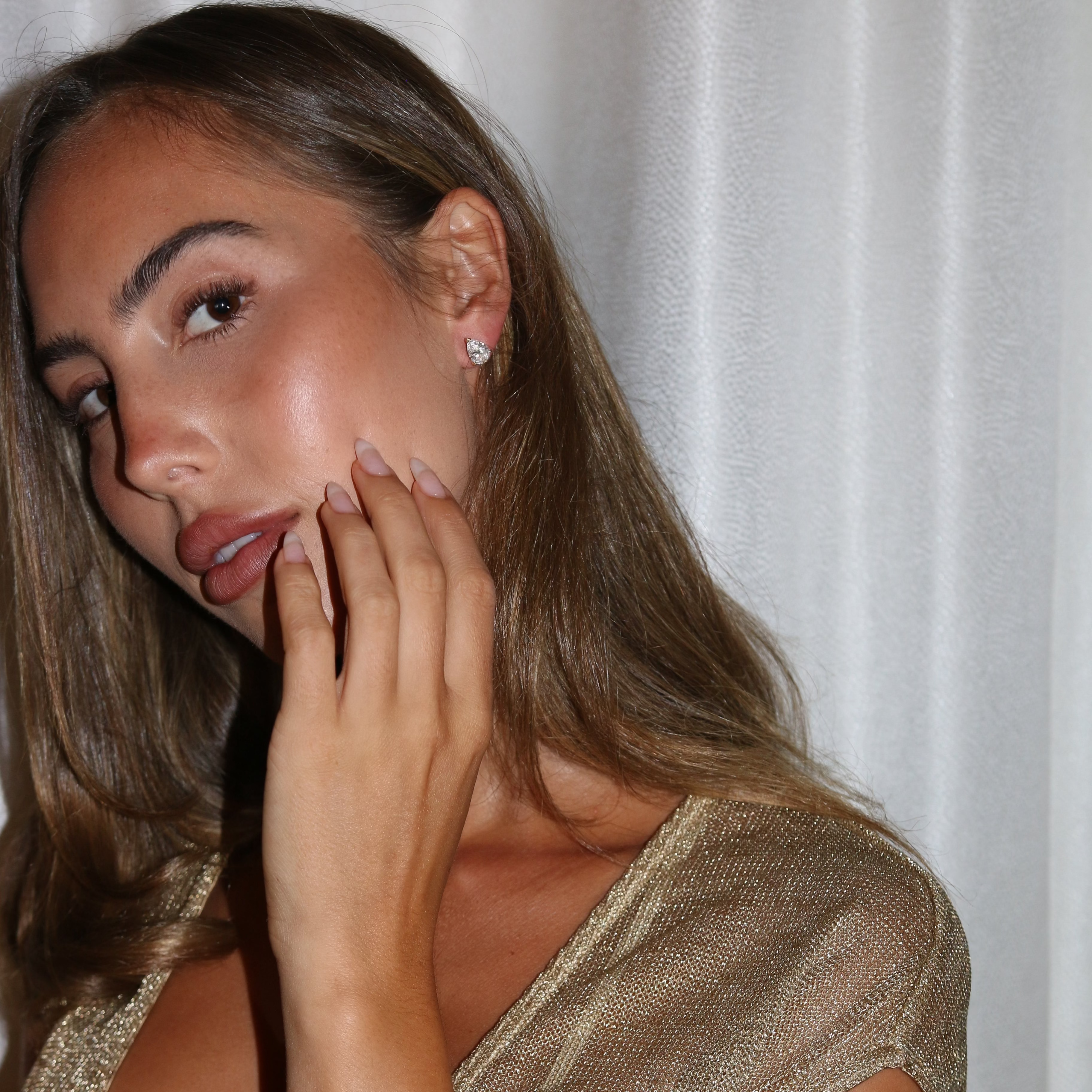 PETRA STUDS - GOLD
