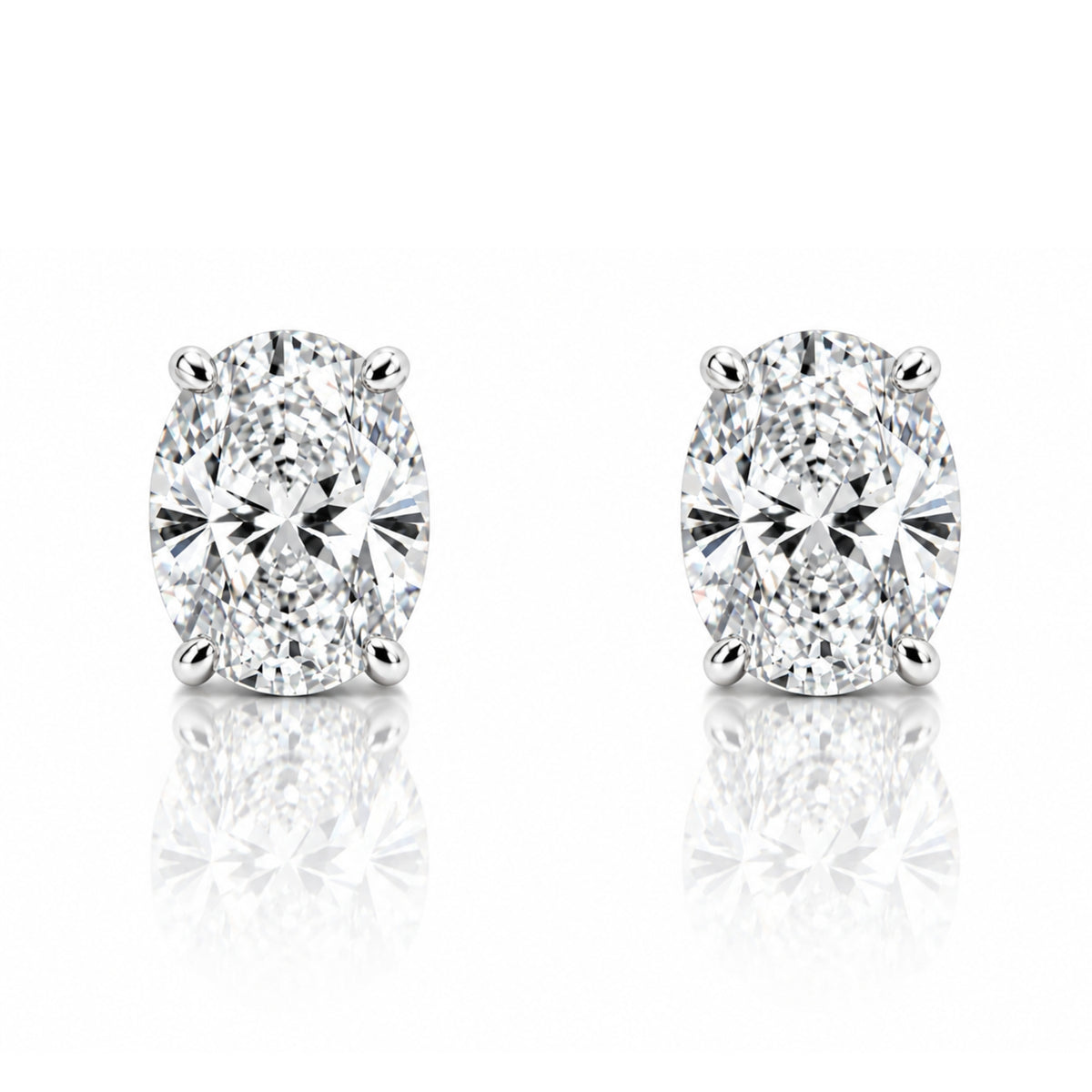 SARA STUDS - SILVER