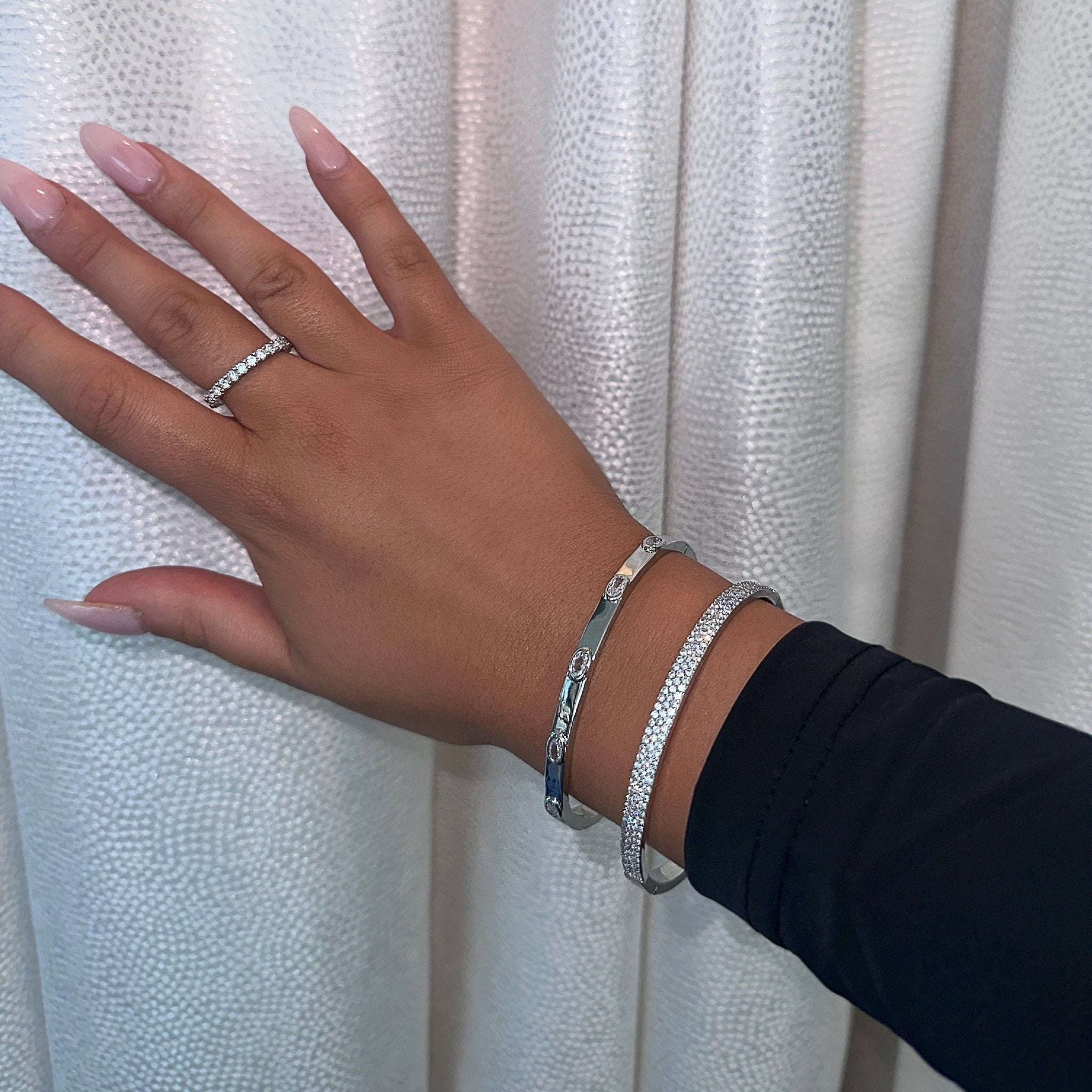 DOLCE BANGLE - SILVER - BLINGZ