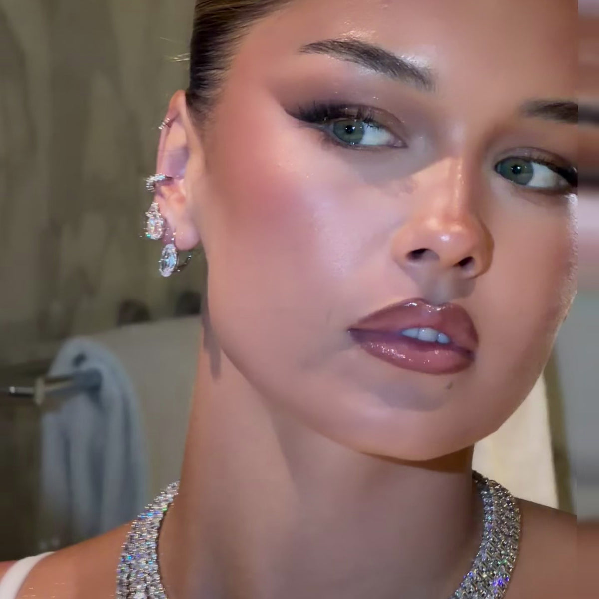 Video of Samantha Oval Drop Earrings, sterling silver - BLINGZ