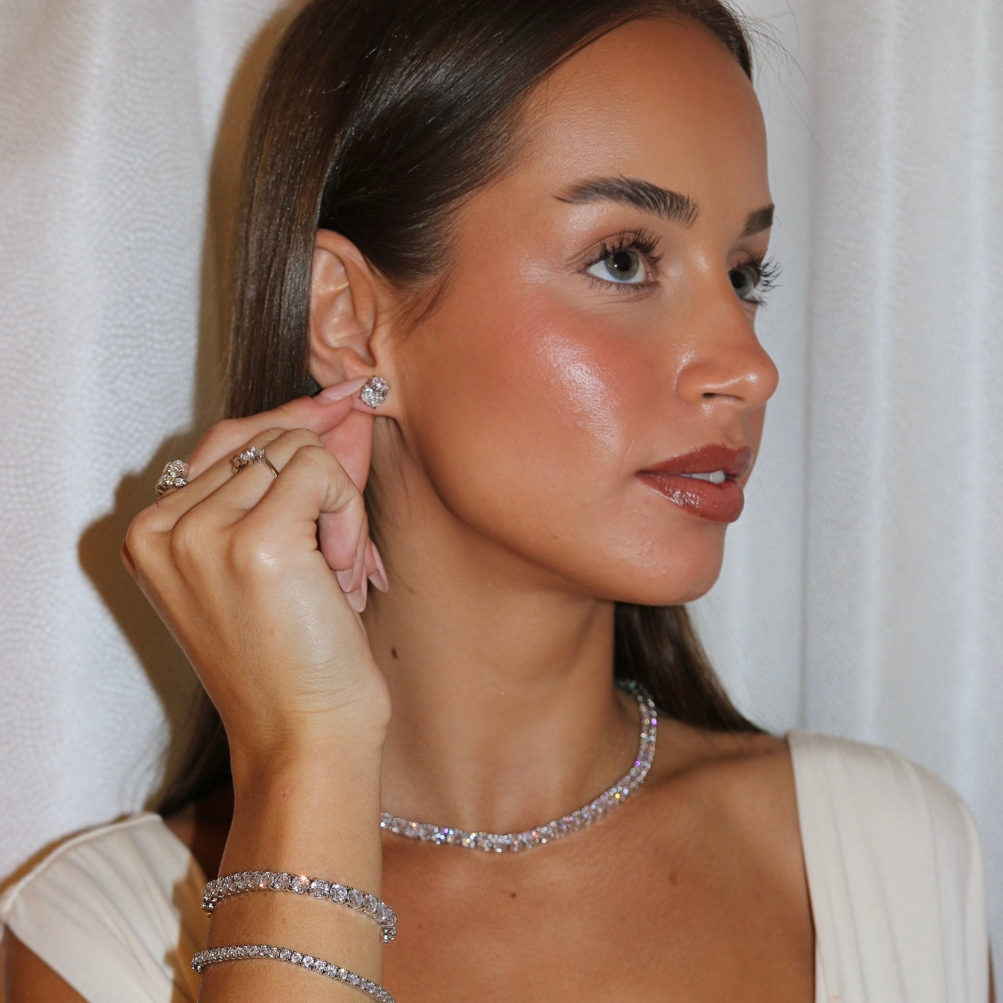 SARA STUDS - SILVER - BLINGZ