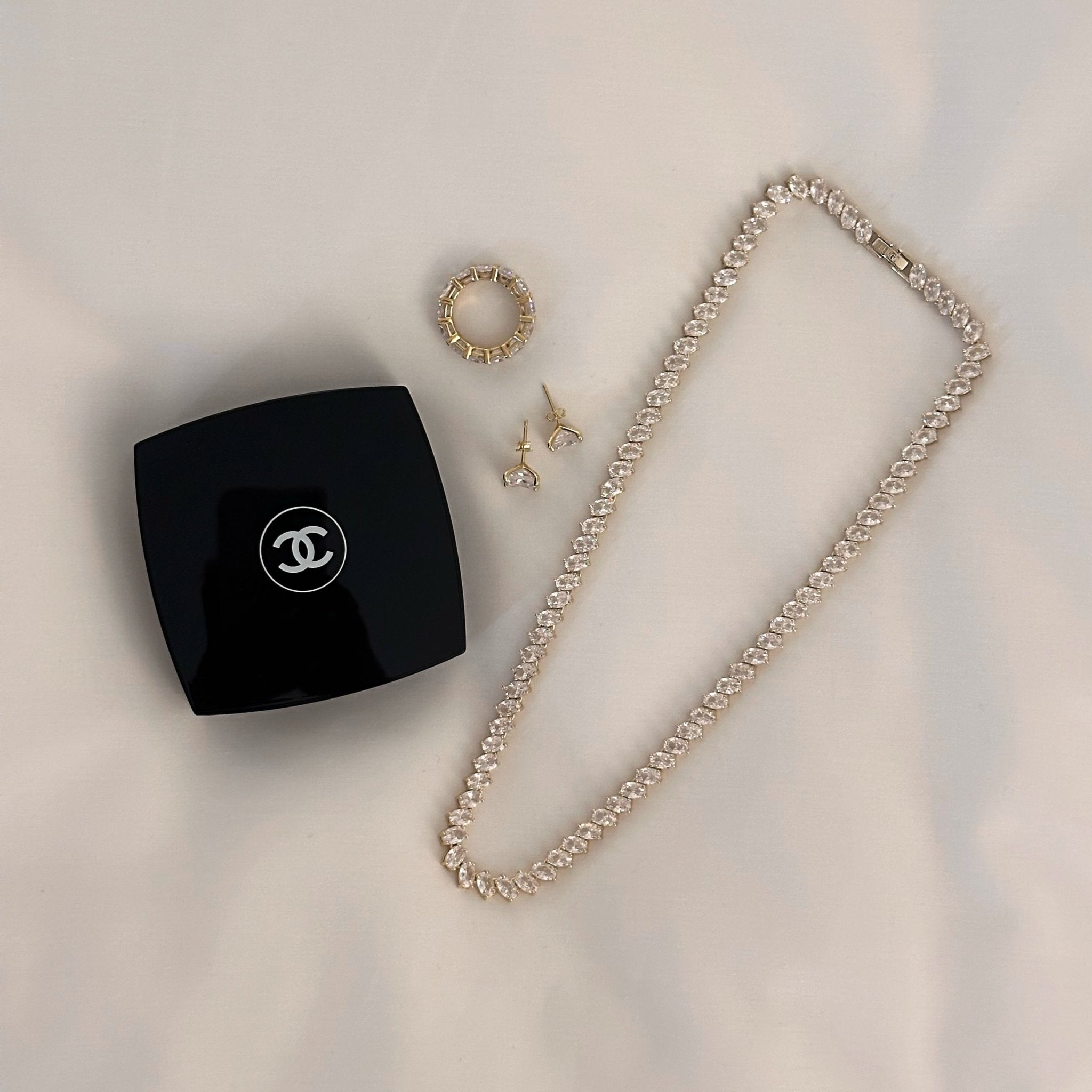 SUTTON NECKLACE - GOLD - BLINGZ