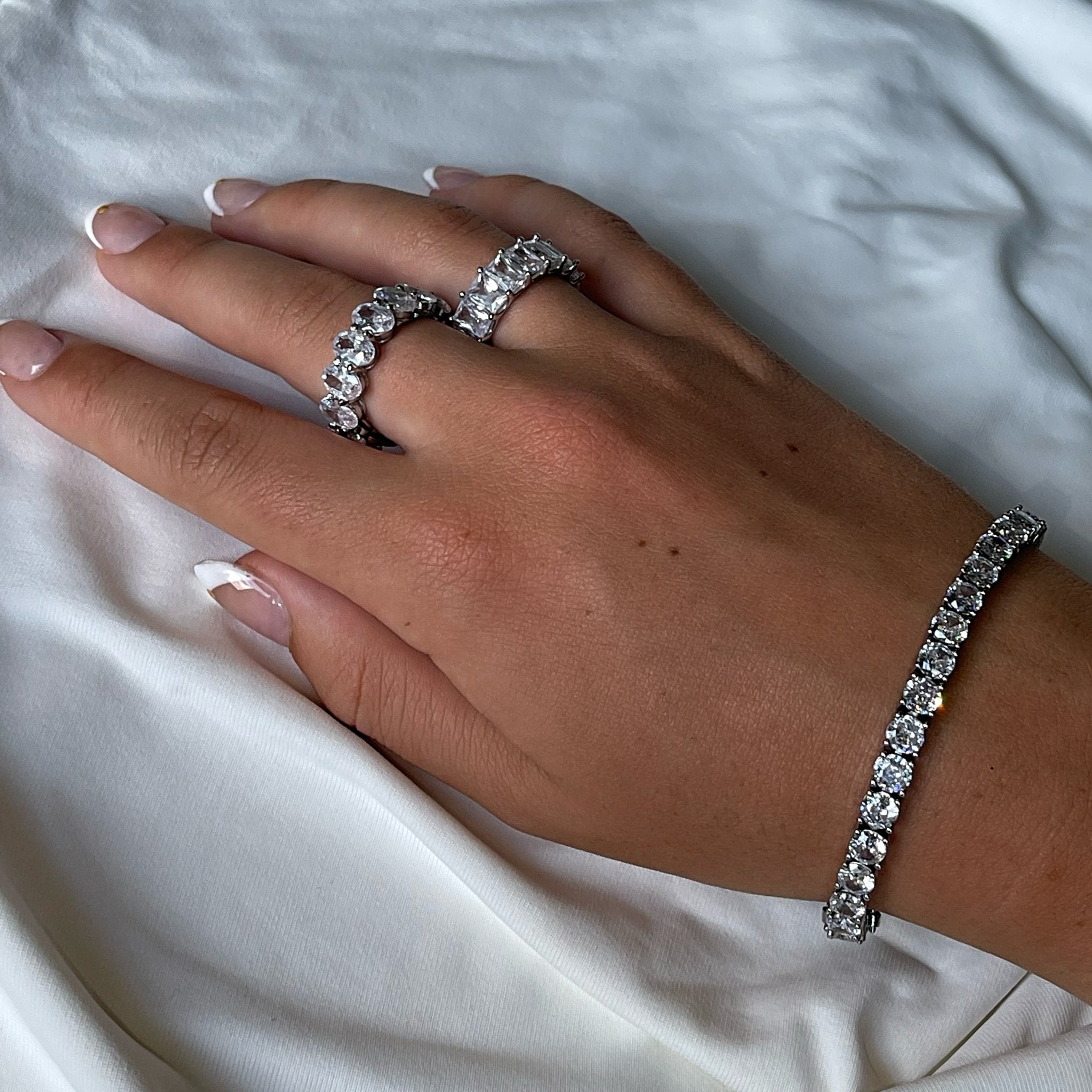 TATIANA TENNIS BRACELET - SILVER - BLINGZ