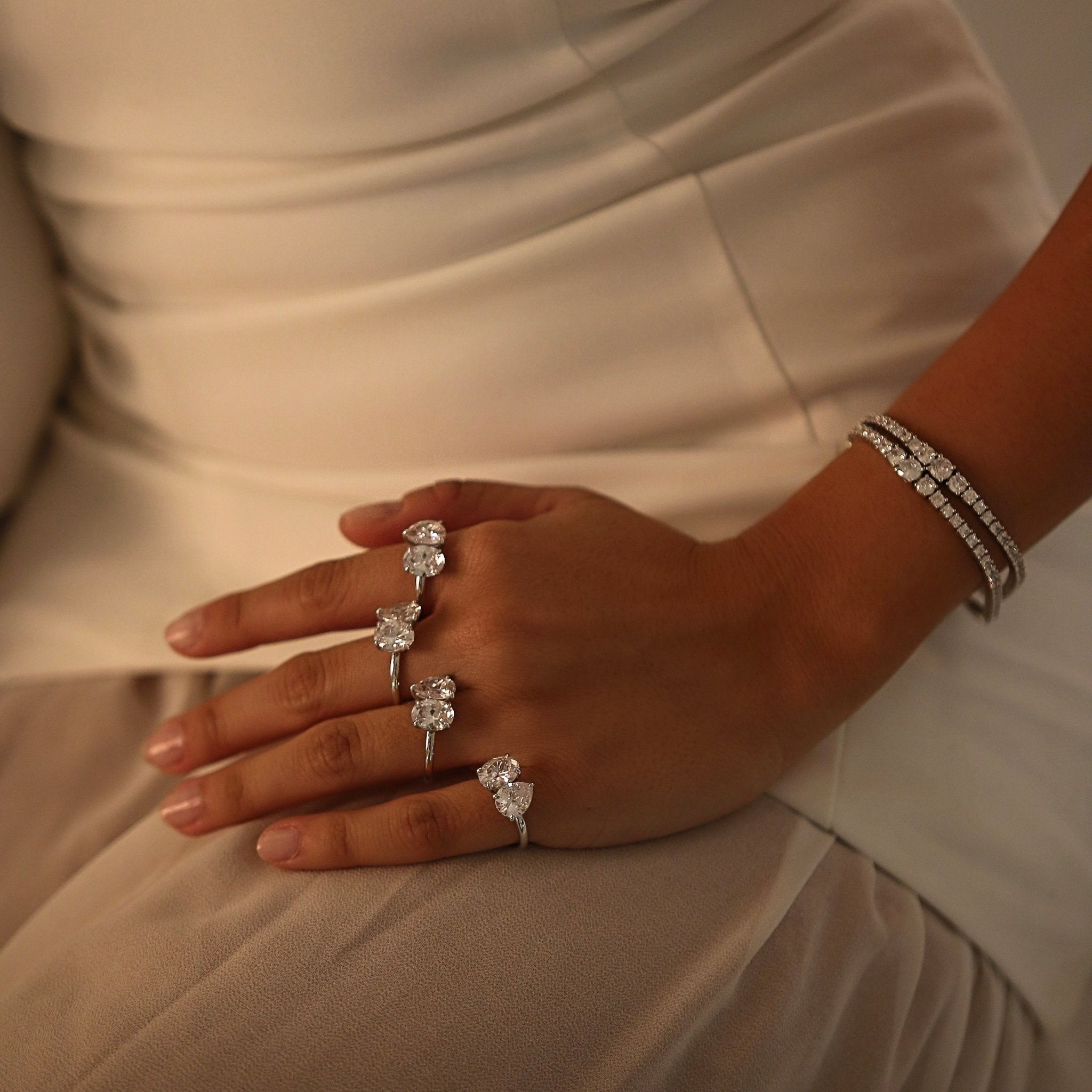 THE GRADUATED TENNIS BRACELET - SILVER - BLINGZ